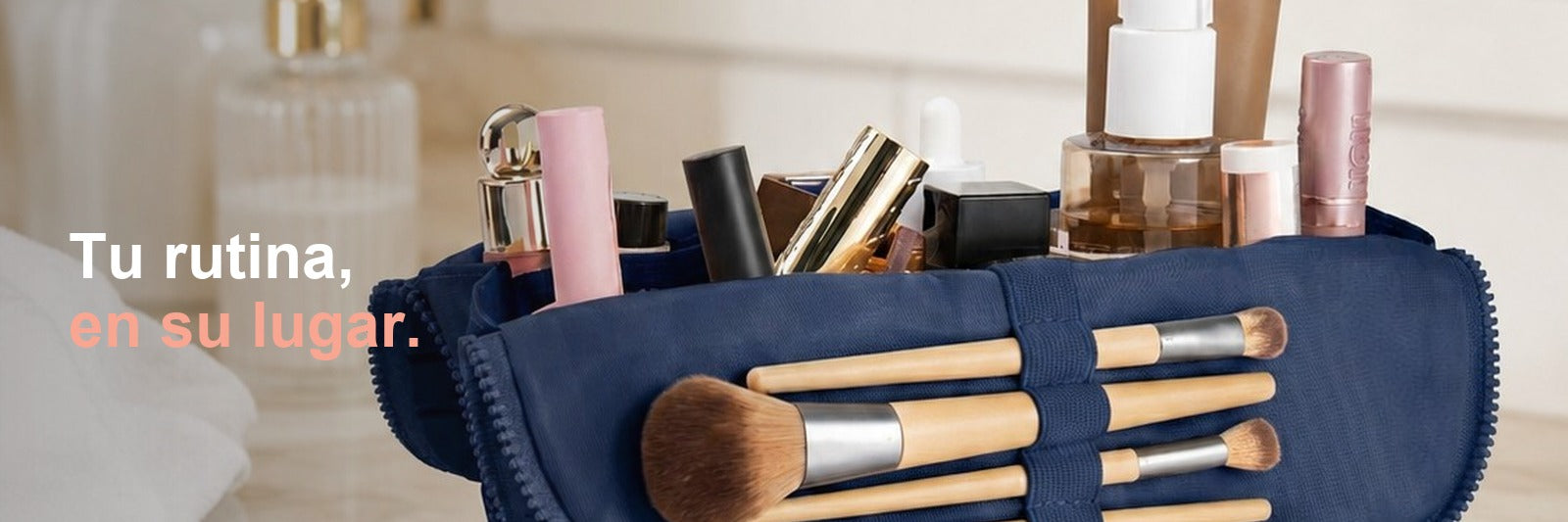 Cosmetiquero ally's en un baño — Tu rutina, en su lugar